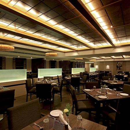 Goutham Grand Hotel - Tenali Vijayawāda Екстериор снимка