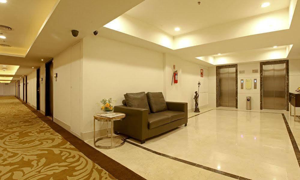 Goutham Grand Hotel - Tenali Vijayawāda Екстериор снимка